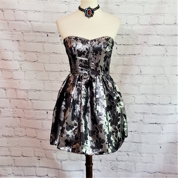 ROBERTA Black/Silver Strapless Cocktail Dress, XS - Picture 5 of 5